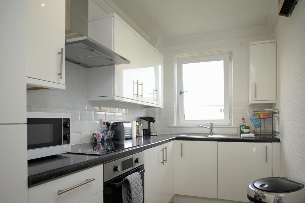 Modern 2-Bed Haven, Free Parking Leilighet Edinburgh Eksteriør bilde